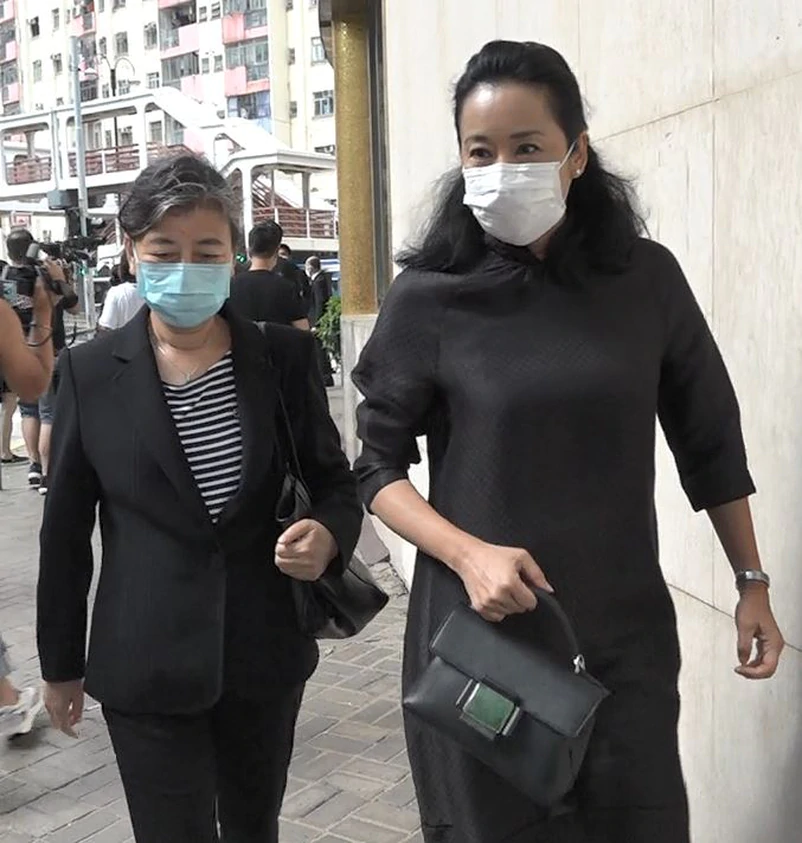 霍英东|霍英东原配去世，大房集体送别，二房、三房在这场丧事中表现如何？