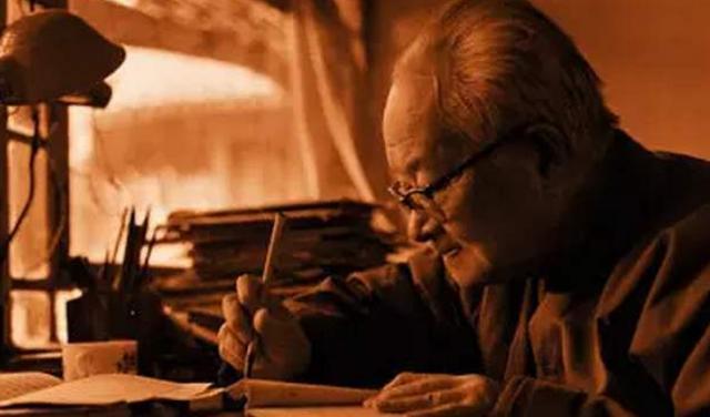 沈从文|“没有他，我早已腐烂”，沈从文与多情的徐志摩，有着怎么的故事