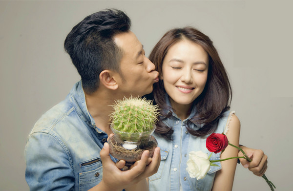 黄海波|43岁黄海波近况曝光！在北京开演员培训班，亲自传授学生表演经验