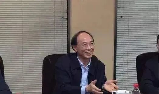 徐文秀|“大笔杆子”徐文秀：什么是好文章？