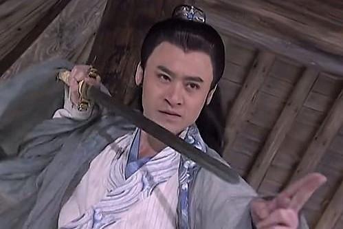 慕容复|慕容复真疯了么？比他爹还能装，培养出了剑魔独孤求败