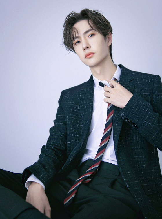 最美逆行者|《最美逆行者》首播好评不断，肖战零片酬出演，人气有望超王一博