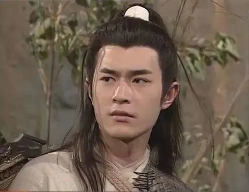 金庸|金庸小说里的人名，到底有多讲究？