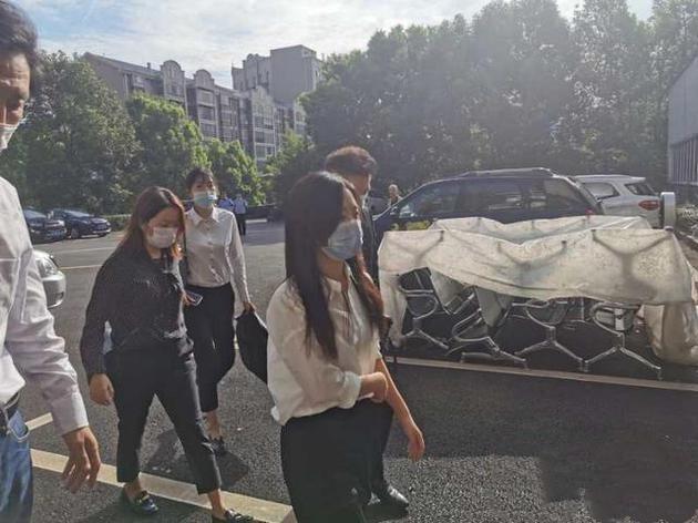 叙永县人民法院|“谭松韵母亲被撞案”宣判：肇事者赔偿92万，与501万相差甚远