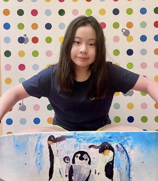 甘比|甘比难怪最得宠，外表光鲜亮丽女首富，其实是刘銮雄专属“保姆”