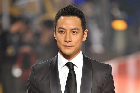 吴彦祖|担心！男神吴彦祖阑尾炎复发住院做手术，上次因延误治疗险丧命