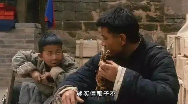 最美逆行者|身材矮小演丑角20年，逆袭娶貌美娇妻，今成《最美逆行者》导演