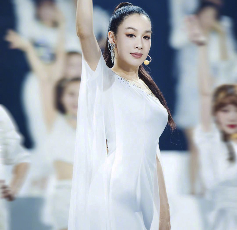 钟丽缇|钟丽缇这状态，50岁了？