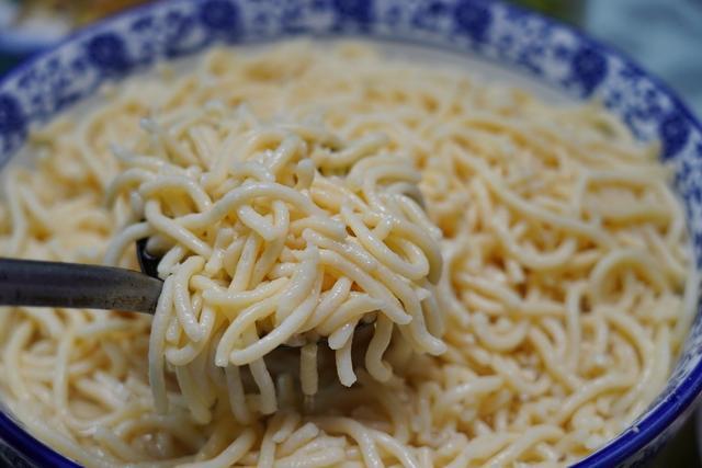 辽西品尝压饸饹:四十年前它就是农村的待客面,相传康熙皇帝赐名