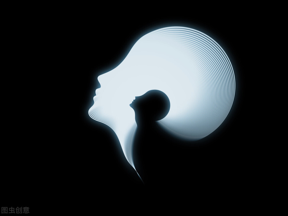 据说很多杭州都对彭水明这个名字很熟悉,他有过一本