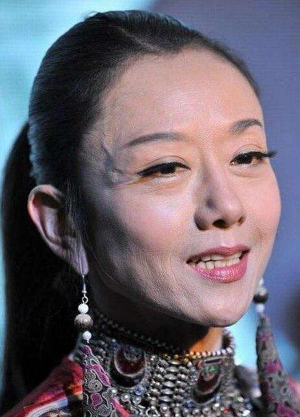 杨丽萍|62岁杨丽萍为舞蹈，不吃米面吃花瓣，做手术取肋骨，现在生活如何