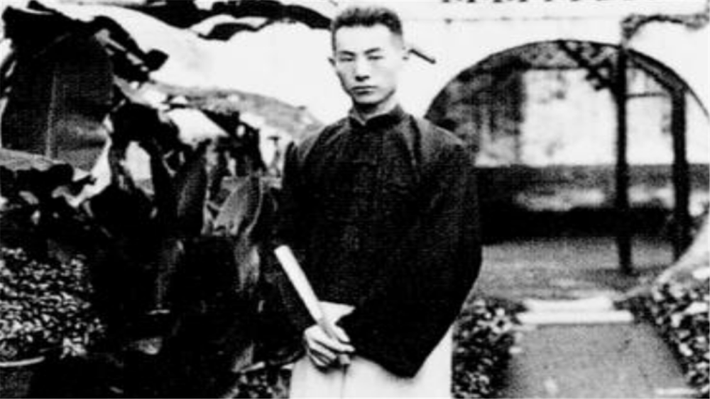 张伯驹|老人无偿捐献1136亿的文物，病重想换高级病房，却被告知级别不够