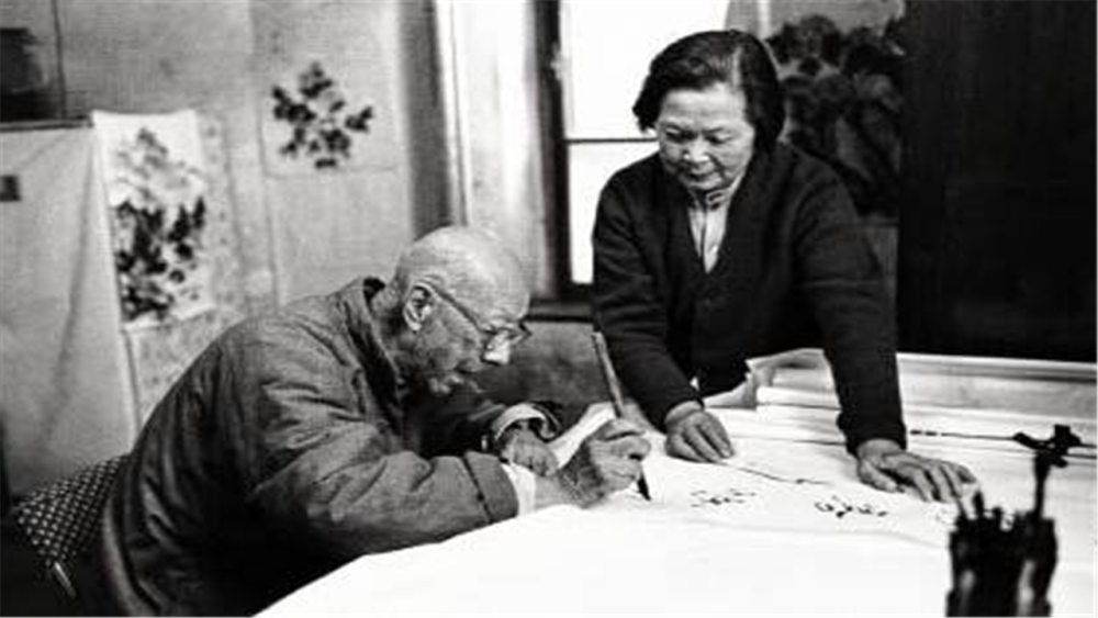 张伯驹|老人无偿捐献1136亿的文物，病重想换高级病房，却被告知级别不够