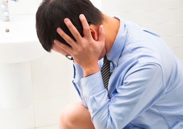 肝病|一旦被肝病盯上的人，上厕所时很容易出现这4种异常，别忽视了