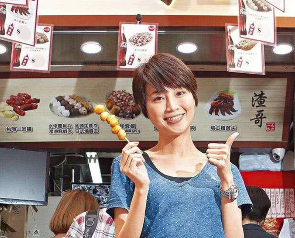 李绮红|26年前，她艳压李绮红勇夺桂冠成街头港姐，今却退圈卖鱼蛋