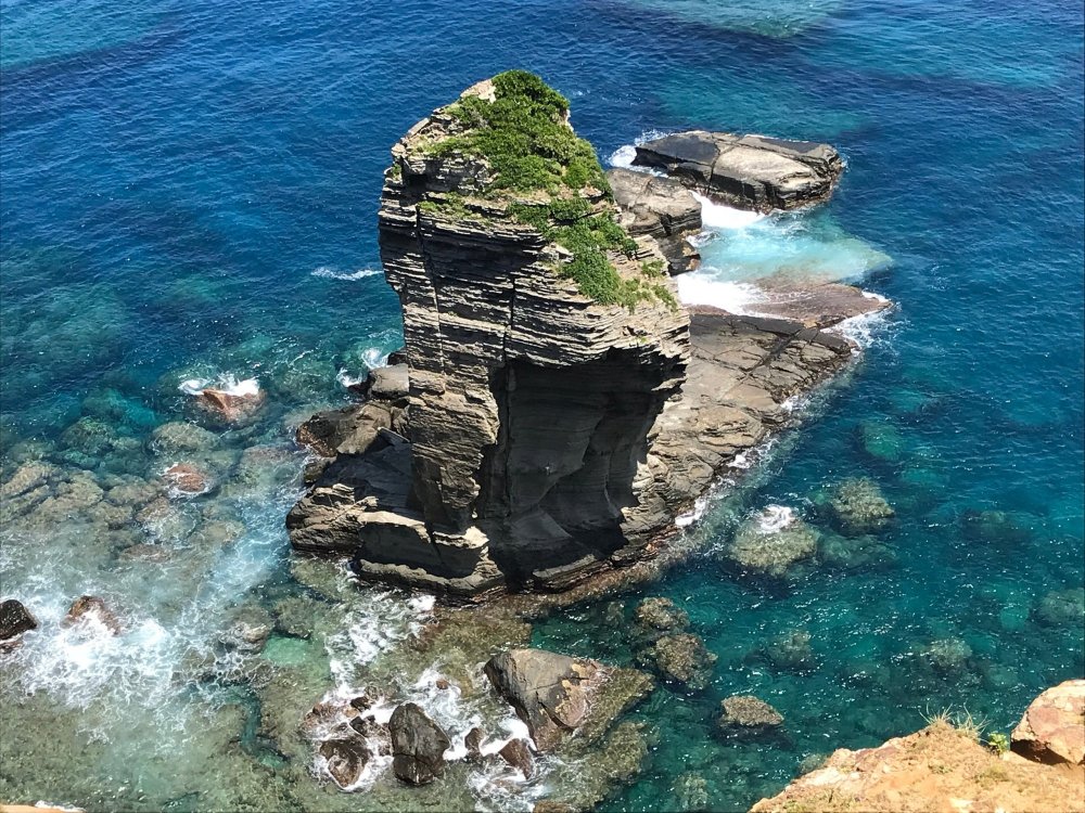 岩层|水下巨大岩层被发现，绰号“日本亚特兰蒂斯”，身份来历仍是个谜