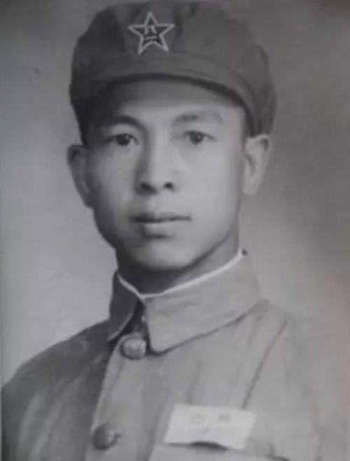 李名炀|曾经的商业大佬，65岁转演艺圈凭老方丈角色走红，其老师家喻户晓