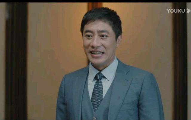 《平凡的荣耀》陆思秋被抓,同事们为何孤立四组?看懂之后冷抖泪