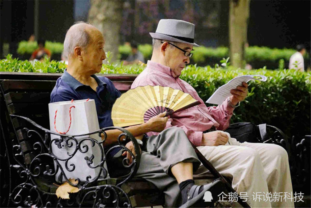 基因编辑技术|如果人类掌握了基因编辑技术，活到1000岁，世界将变成什么样？