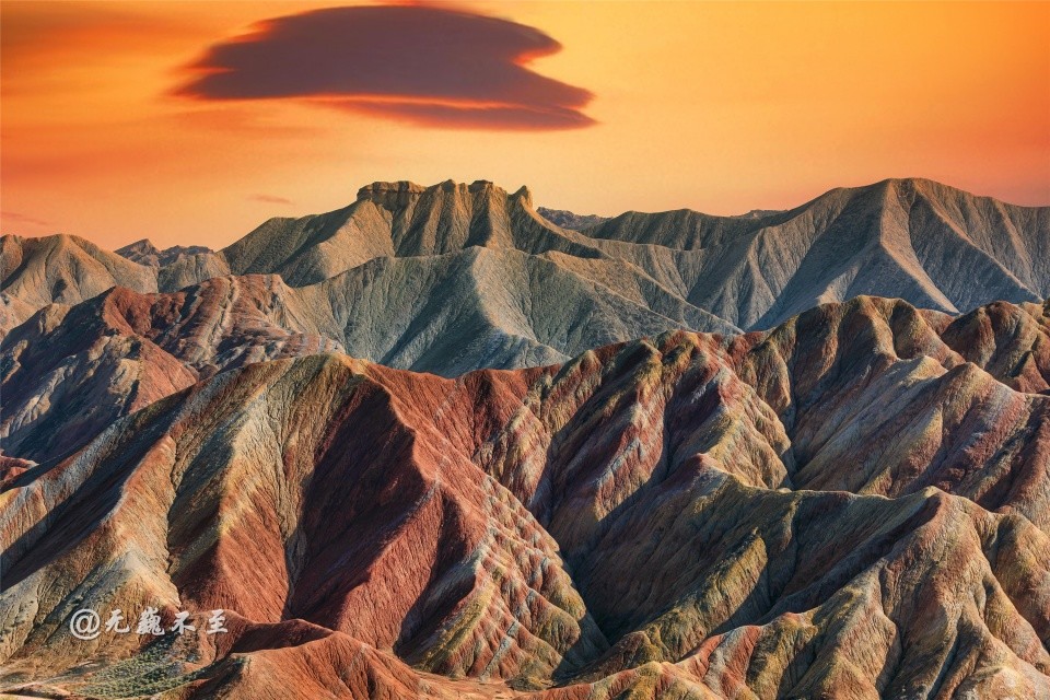 七彩神仙台--丝绸之路的奇瑰画卷,雄阔壮丽