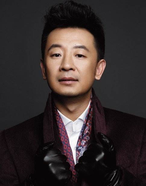 黄海波|生活所迫？黄海波近况曝光：开表演班当专业老师，工作室环境简陋显穷酸