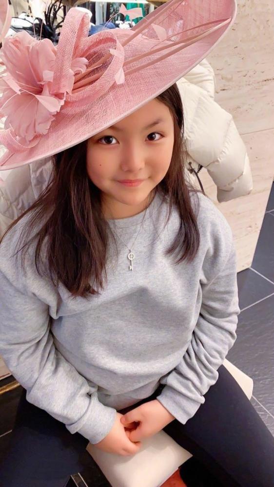 李湘|李湘136斤、王岳伦179斤，体检被劝减肥，美食却依然不离手