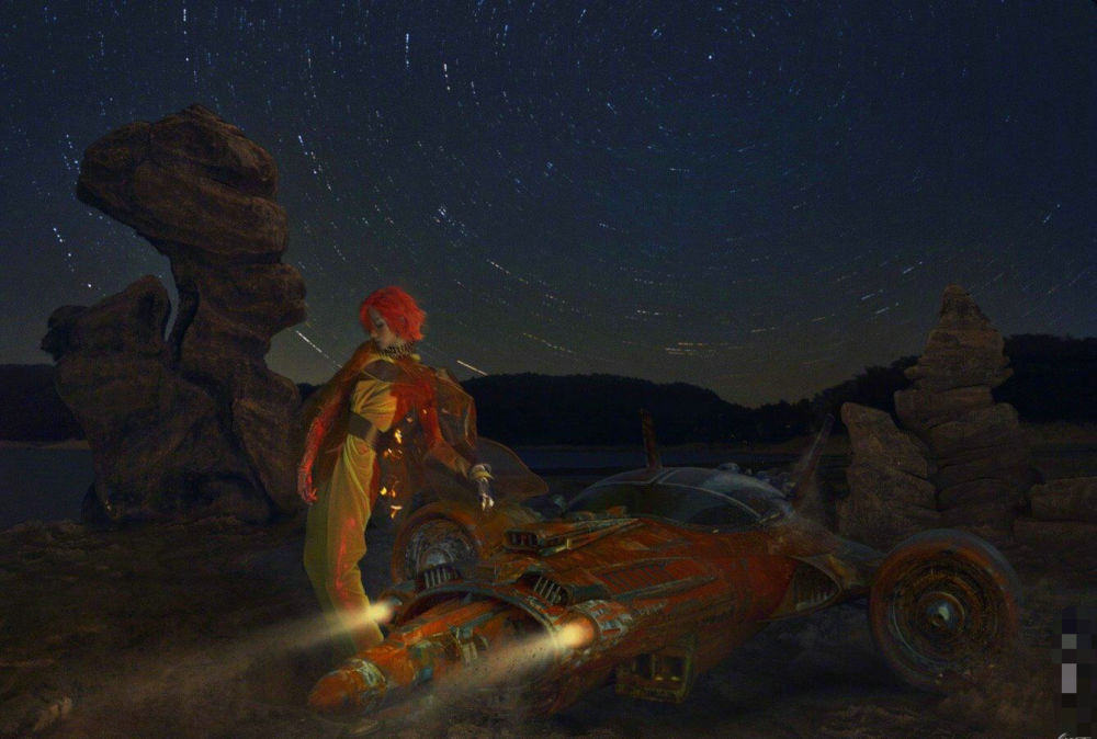 万茜|万茜分享最新造型，《姐姐》中仅有一人评论，看到是谁：很意外