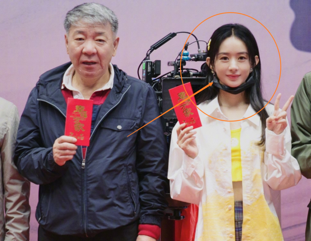 幸福到万家开机现场赵丽颖与郑晓龙合照无精修颜值引关注