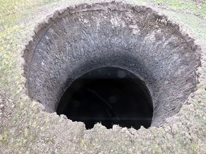 永久冻土|北极出现7185个大土包，8月爆了一个，有人爆炸当天拜访了它