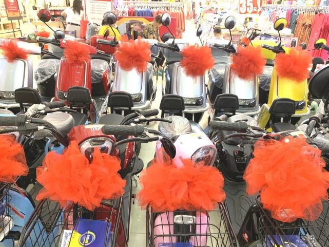 鹿都国际商业广场9月1日-9月30日金秋盛惠●礼在鹿都活动内容288元满