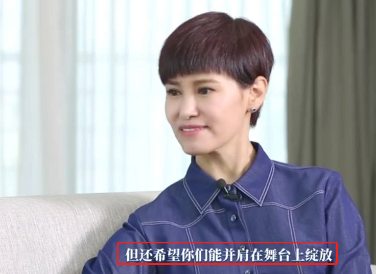 乘风破浪的姐姐|“佳霏猫”是炒作还是真友情？《浪姐》成团之后，孟佳给出了回应