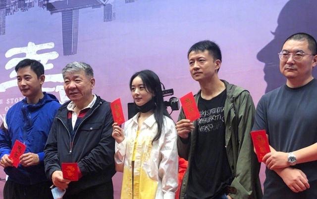 赵丽颖|同样是《知否》主演，赵丽颖能有双提名，冯绍峰怎么没人气了