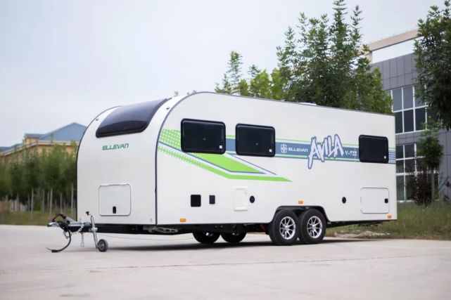 新款房车上市陆潜者季风双轴拖挂avila722空间超级大