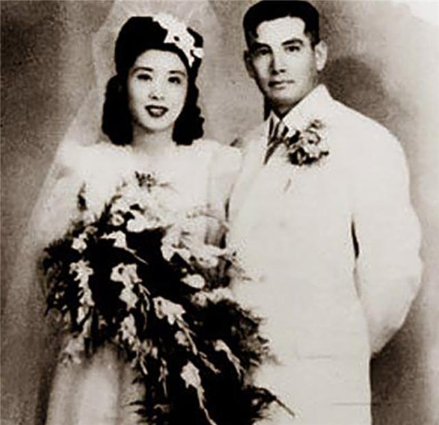 王玉龄|17岁嫁42岁丈夫，19岁丈夫牺牲，守寡70多年，晚年住豪宅开豪车