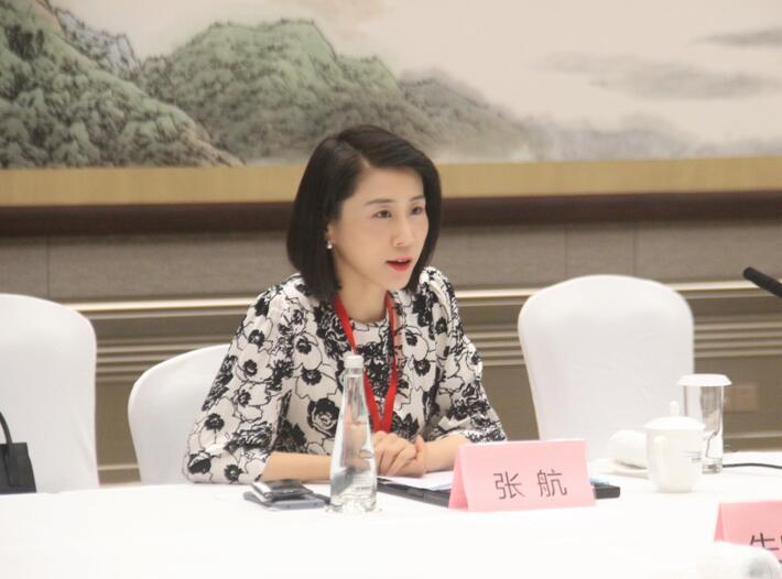 记者还了解到,从2018年开始,新华锦集团已经布局海外进口业务,提出了"