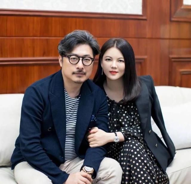 李湘|买房如买菜、简餐也奢侈，P掉手表和钻戒，P不掉李湘王岳伦的壕