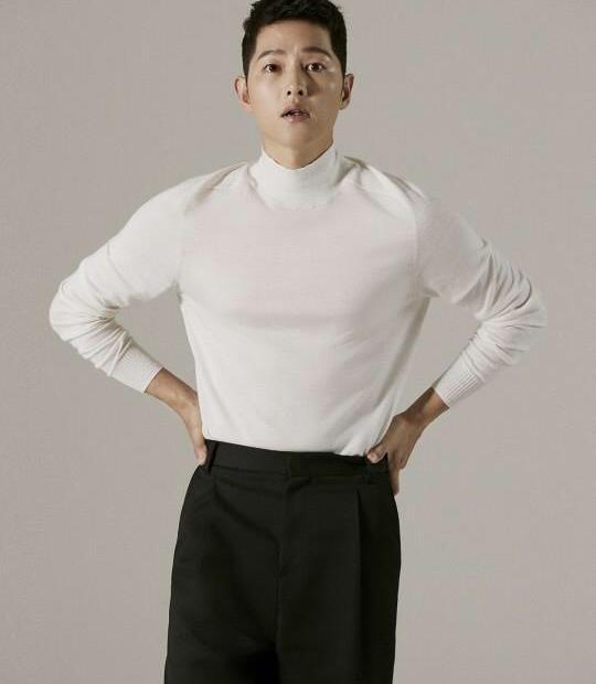 宋仲基|离婚后对方啥也不是！宋慧乔懒理宋仲基生日，晒照自曝与男友人喝酒