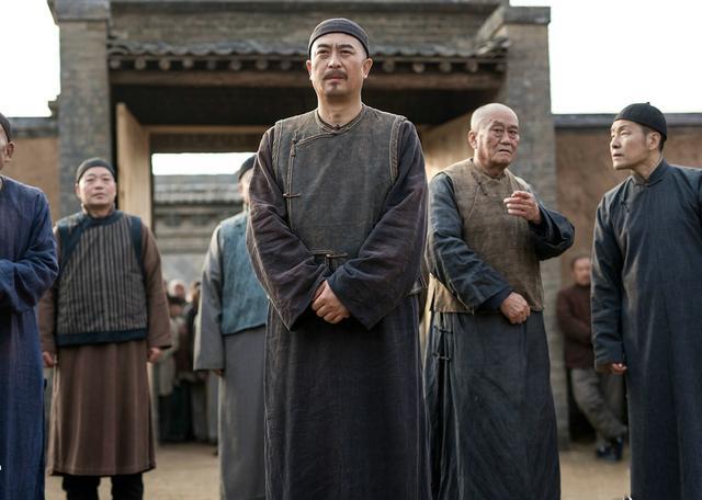 白孝文|《白鹿原》里，白孝文是一个疯狂的投机者，有多疯狂？