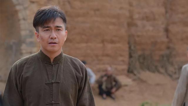 白孝文|《白鹿原》里，白孝文是一个疯狂的投机者，有多疯狂？