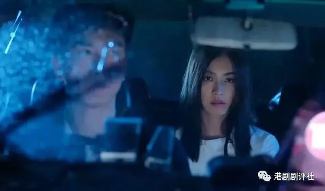 tvb花旦|做大状！TVB花旦正值当红却选择退出娱乐圈 网友感不舍