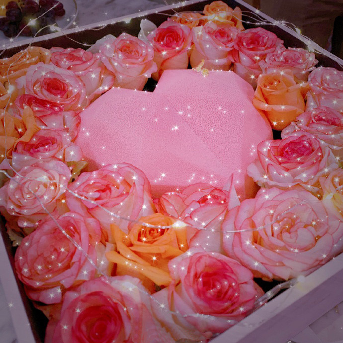 林峯|张馨月发文庆祝30岁生日，感谢老公林峯送珠宝首饰，文案疑似承认已产女