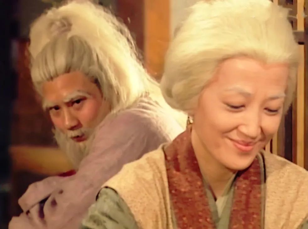 瑛姑怀孕后惨遭抛弃,为何一点不恨周伯通?其实周伯通才是受害者