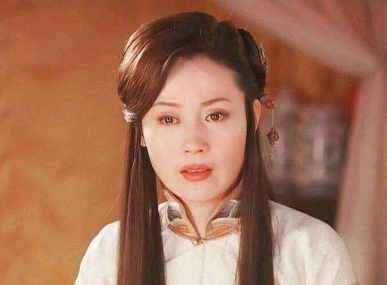 邬倩倩|失婚女人邬倩倩：年老色衰去整容？膝下无子，抚养侄女抱团取暖