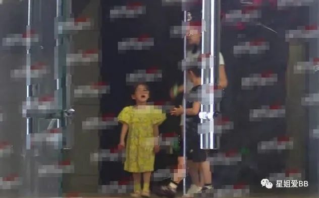 霍思燕|她到底是不是他俩的亲生女儿？