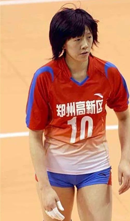 马凡氏综合征|因为基因突变他长成了网文男主的样子，但却因此只适合出演恐怖片