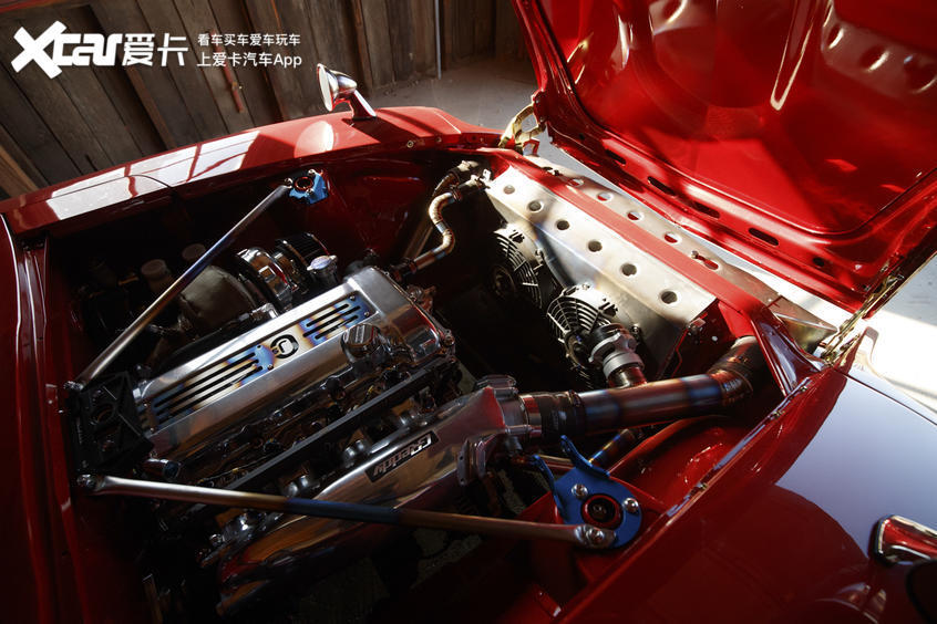 聪明的恶魔datsun240z移植改装