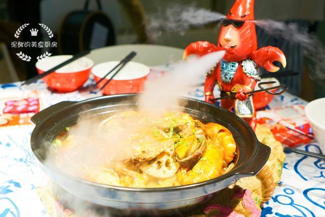 簋街|探店北京簋街，这家店的每1只虾都手工刷洗，网友：难怪每天排队