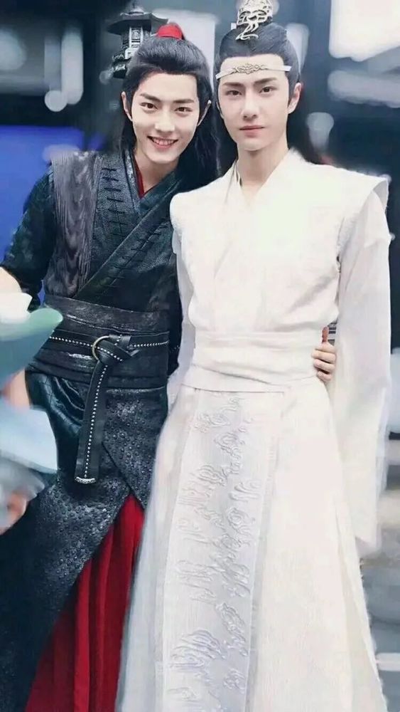 陈情令|肖战没能入围金鹰奖，王一博票数却排第一，原因不在《陈情令》