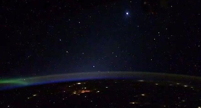 ufo|5个不明飞行物之后，国际空间站又拍到了不明物体，到底是什么？