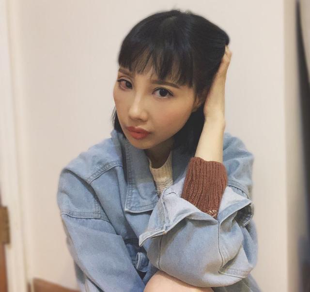李明蔚|30岁香港女歌手拍片众筹医药费：被癌症选中的女主角，渴望活着